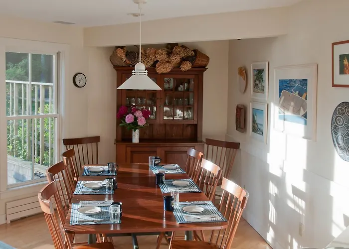 Coveside Bed & Breakfast