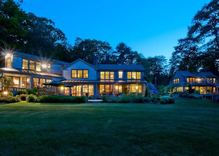 Coveside Bed & Breakfast